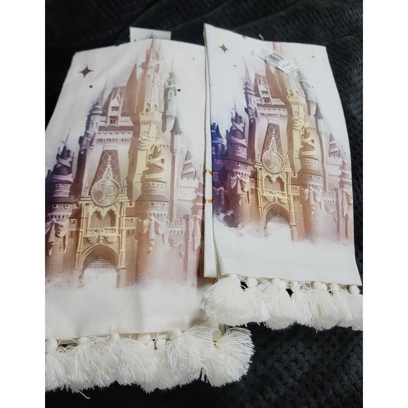 Walt Disney World 50th Anniversary pair of Hand towels. - Picture 1 of 2